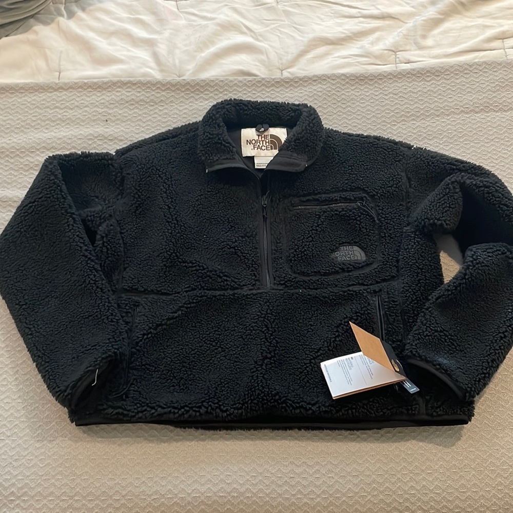 The North Face Women’s Extreme Pile Pullover - Picture 4 of 8